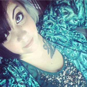 Meet your Posher, Carly